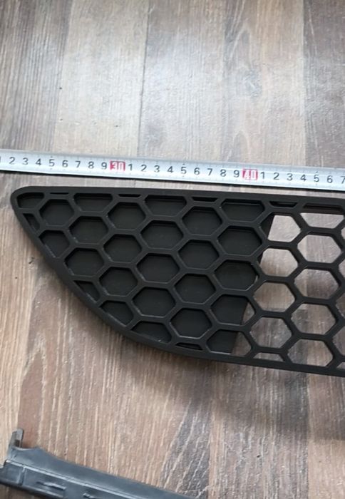 Решетка для mercedes w221