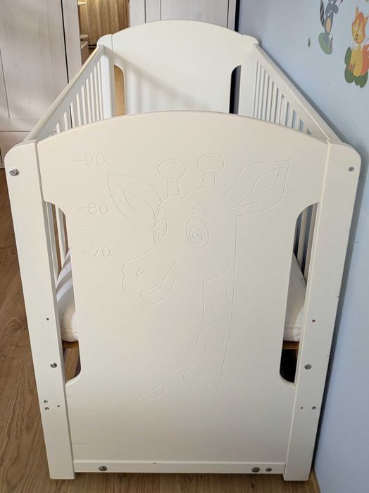 Бебешка кошара с люлеещ механизъм Arbor + Матрак