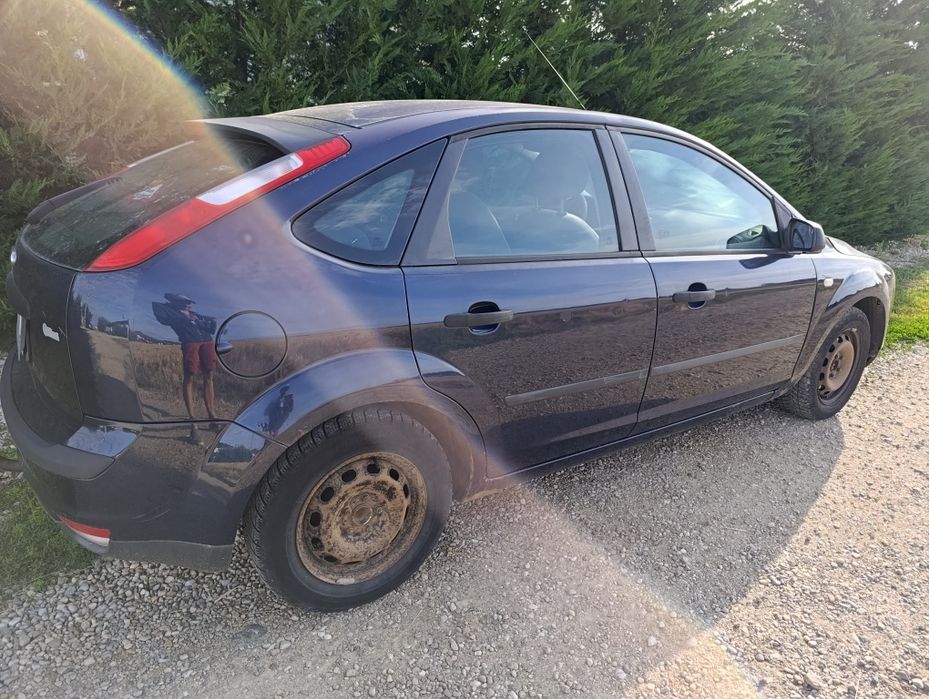 Vând Ford Focus 2005