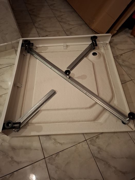 Cădiță de duș noua