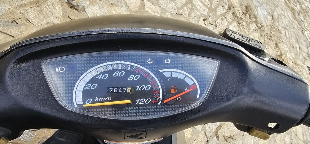 Honda dio 70 cc sport