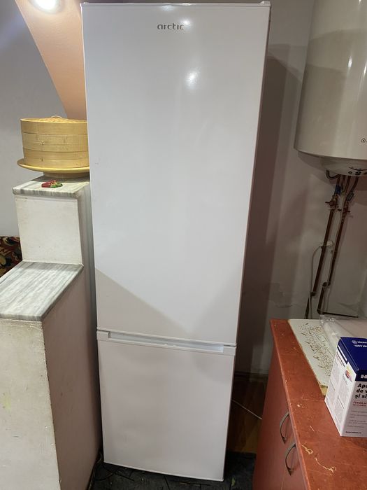 Frigider Artic stare buna