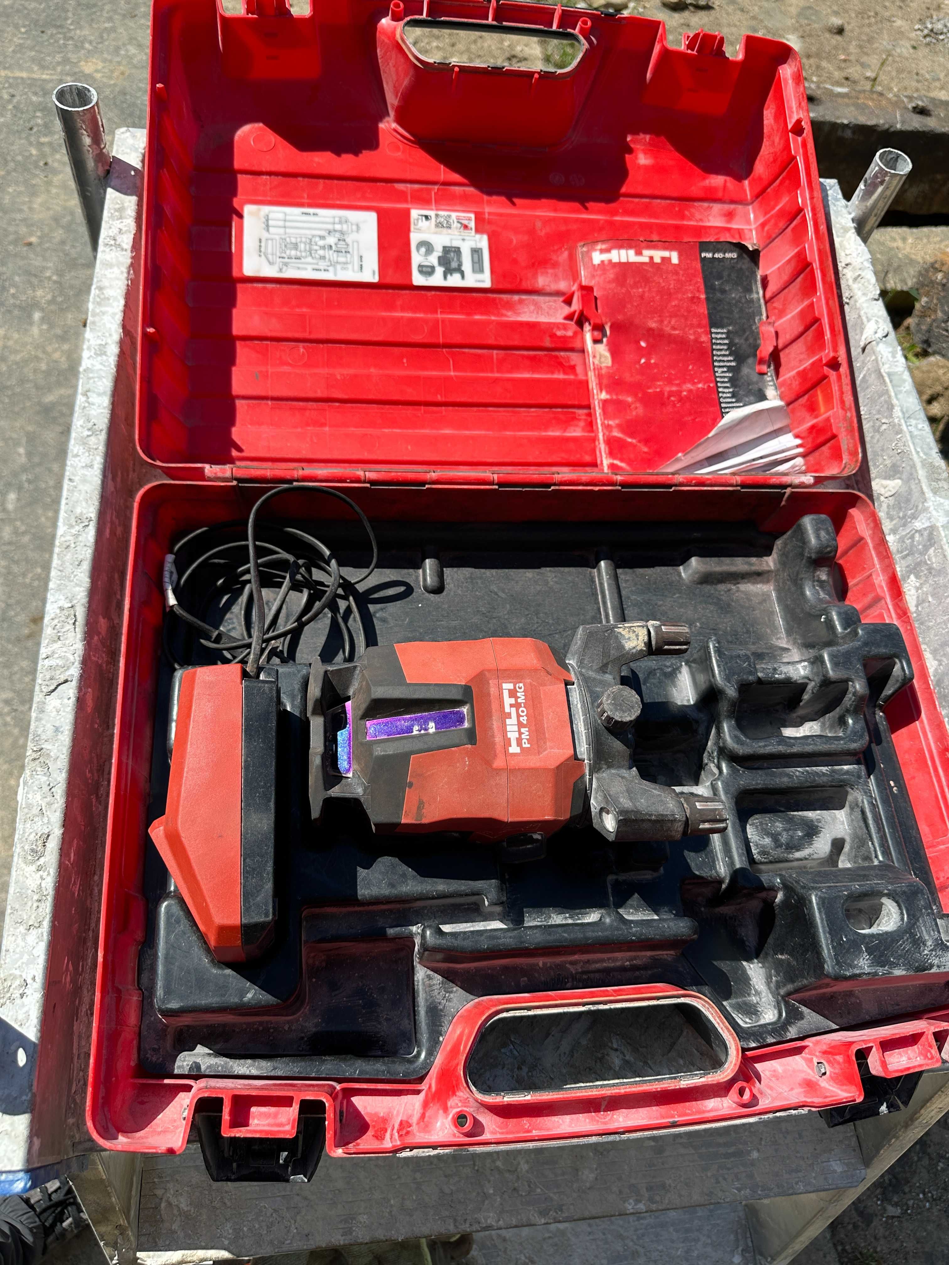 Laser multiliniar HILTI PM 40-MG