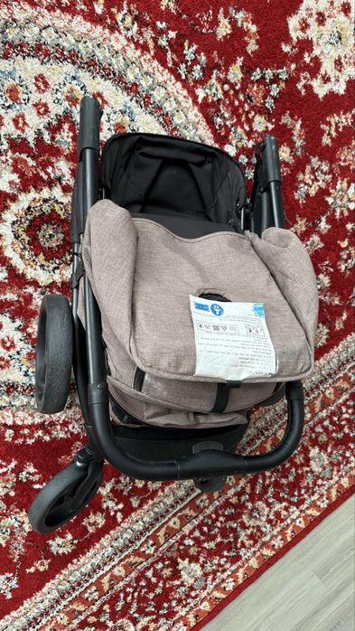 Детская коляска хорошего качества. Фирма Teknum. Могу сделать доставку