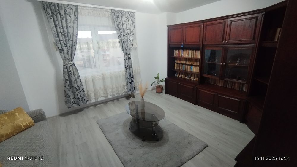 Apartament spre inchiriere