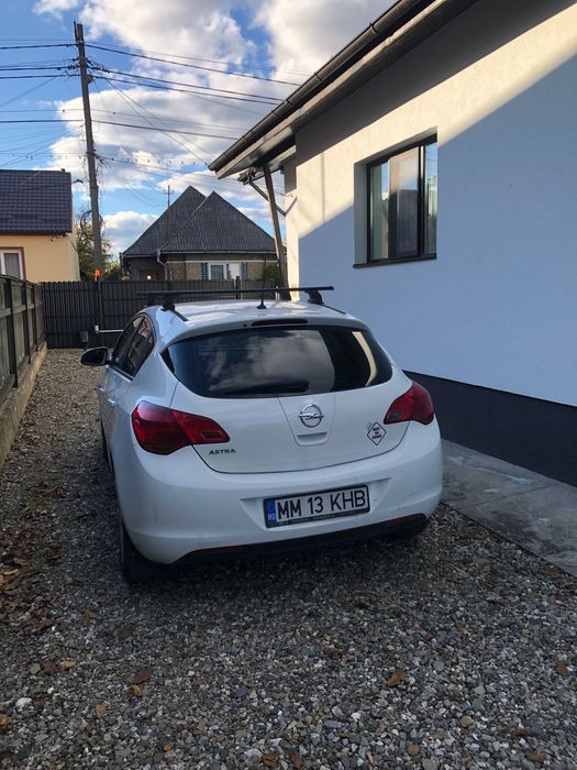 Opel Astra J 1,4 benzina