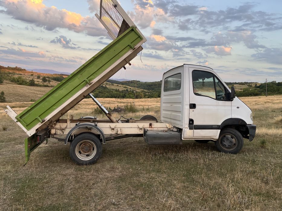 Vand renault mascott sau schimb