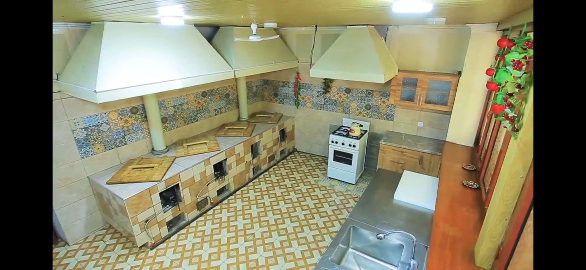 Aprel Dacha avval