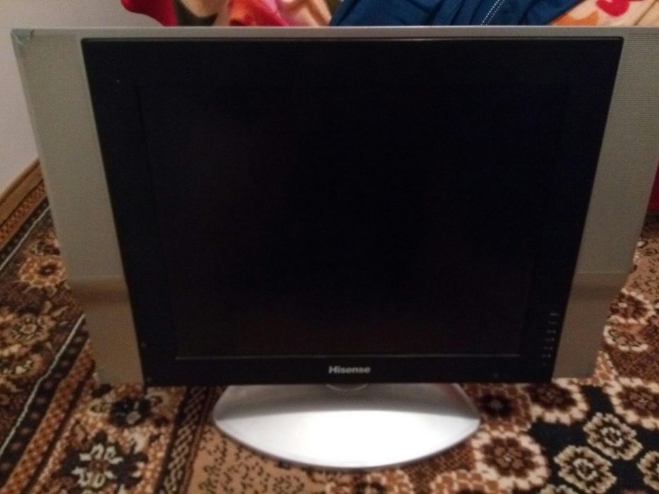 Vand tv lcd hisense