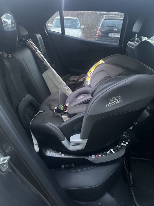 Стол за кола Britax Römer Swivel,Isofix,I-size 40-125см
