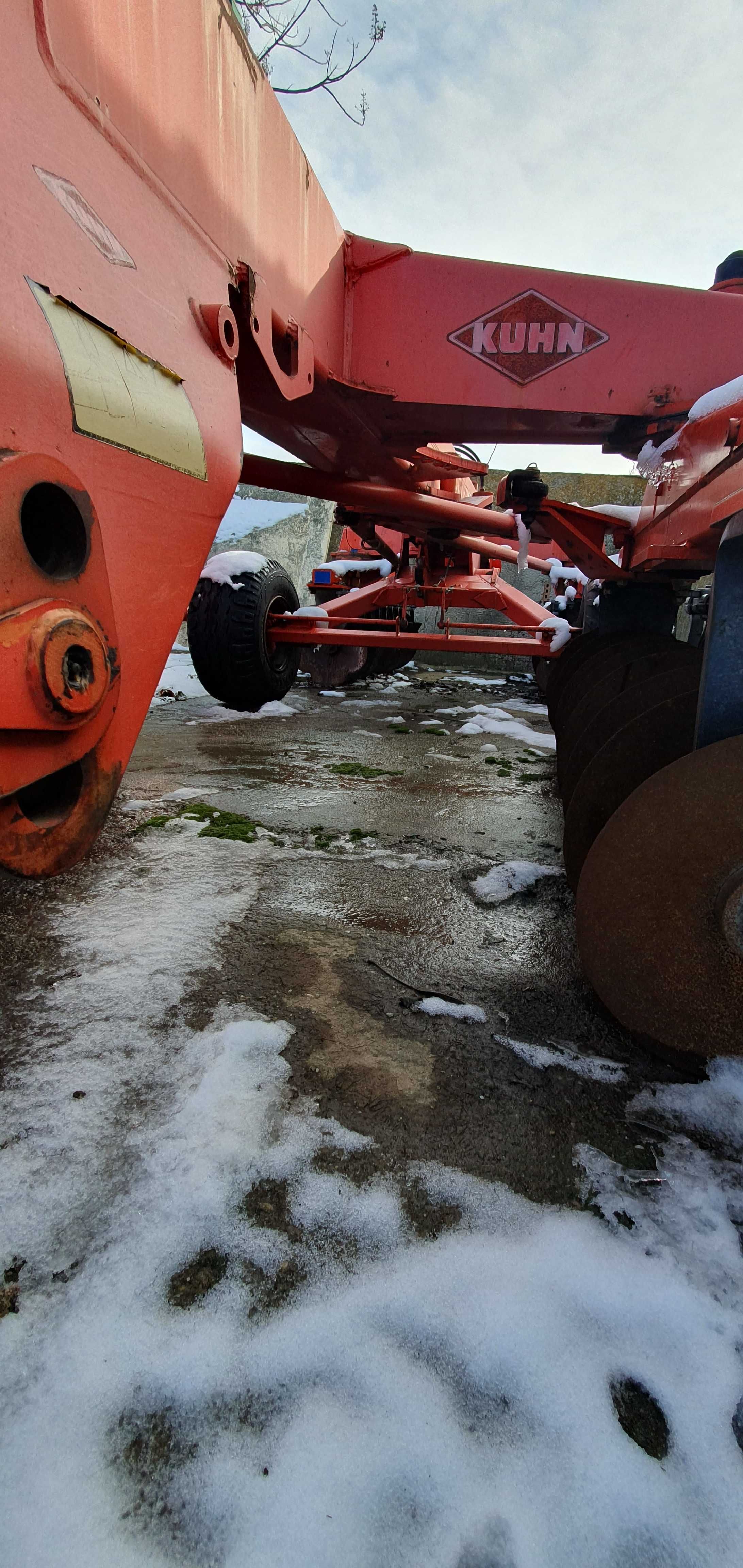 Disc Kuhn 4 m rabatabil