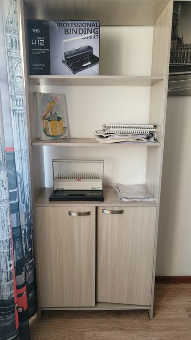 Продается офисная мебель