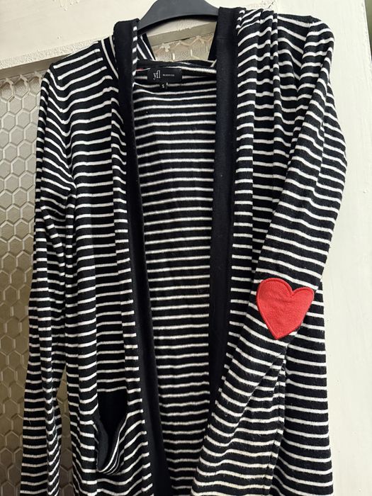 Cardigan reserved