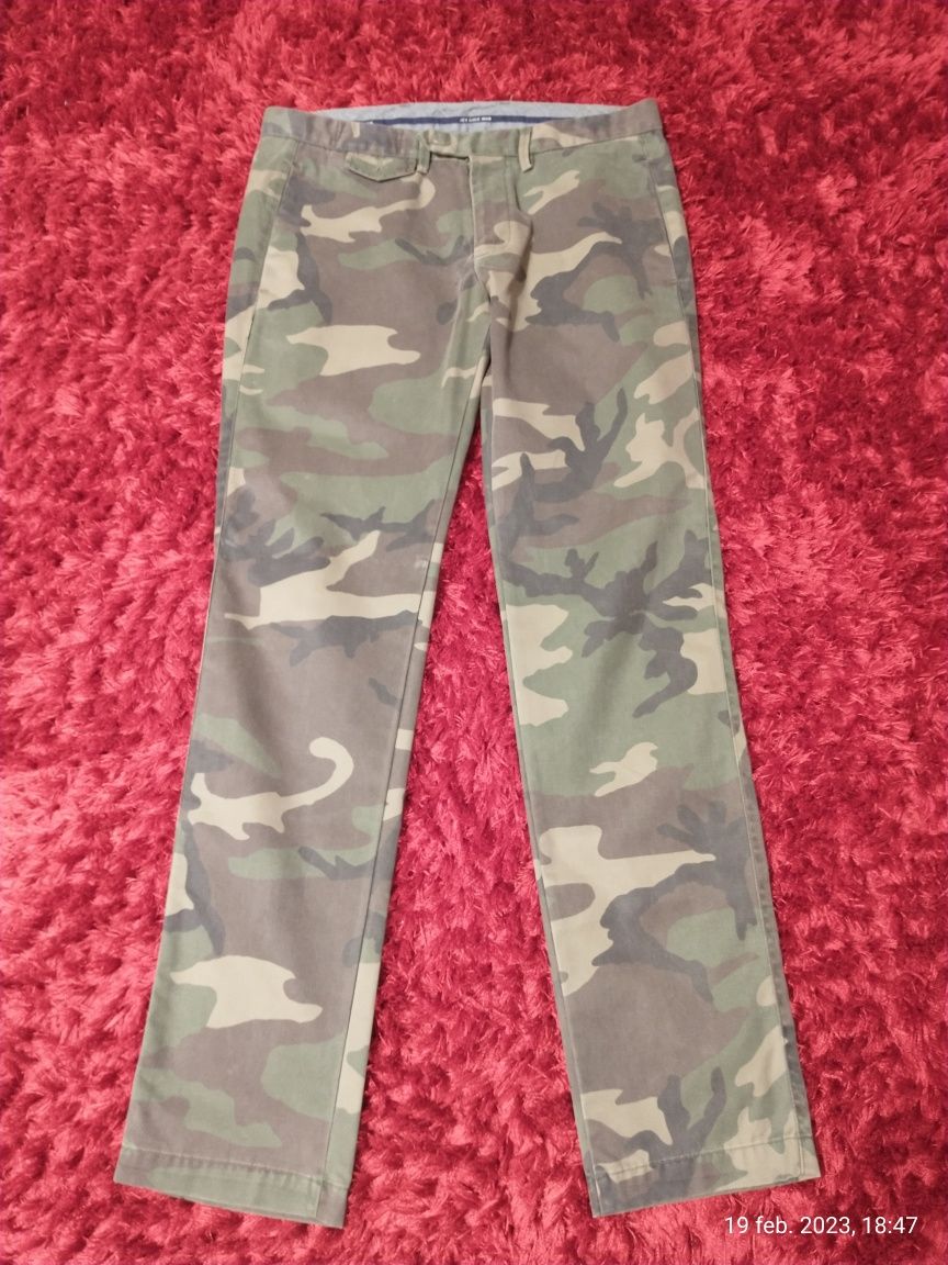 Pantaloni camuflaj,pescuit