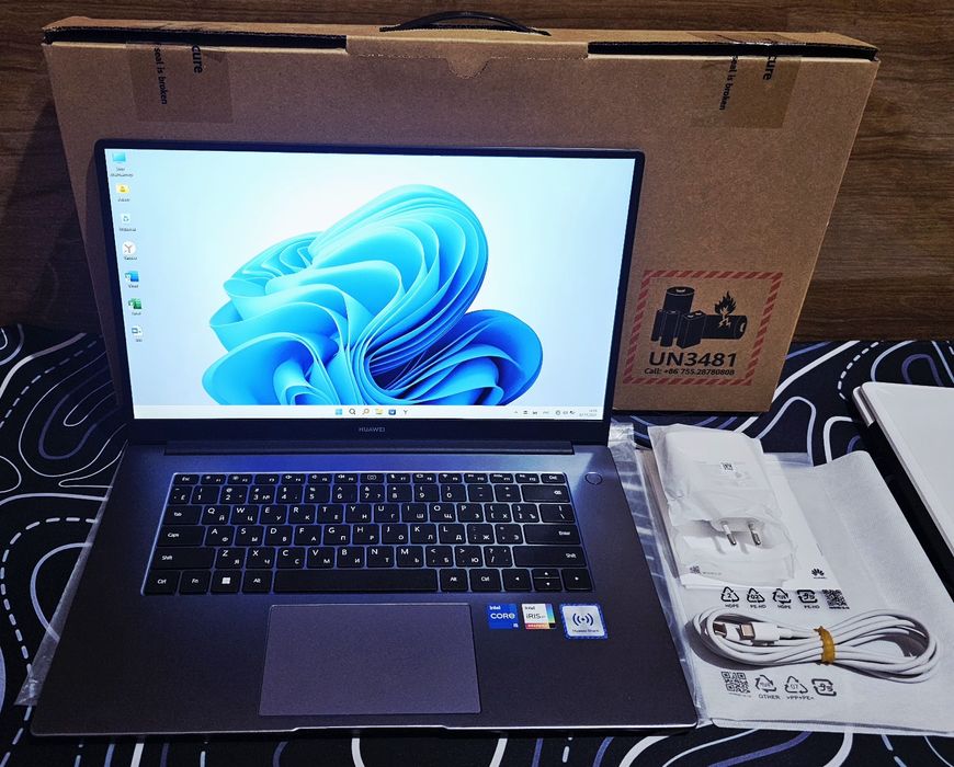Huawei MBooк 15 ssd512, ozu16  11 поколения!