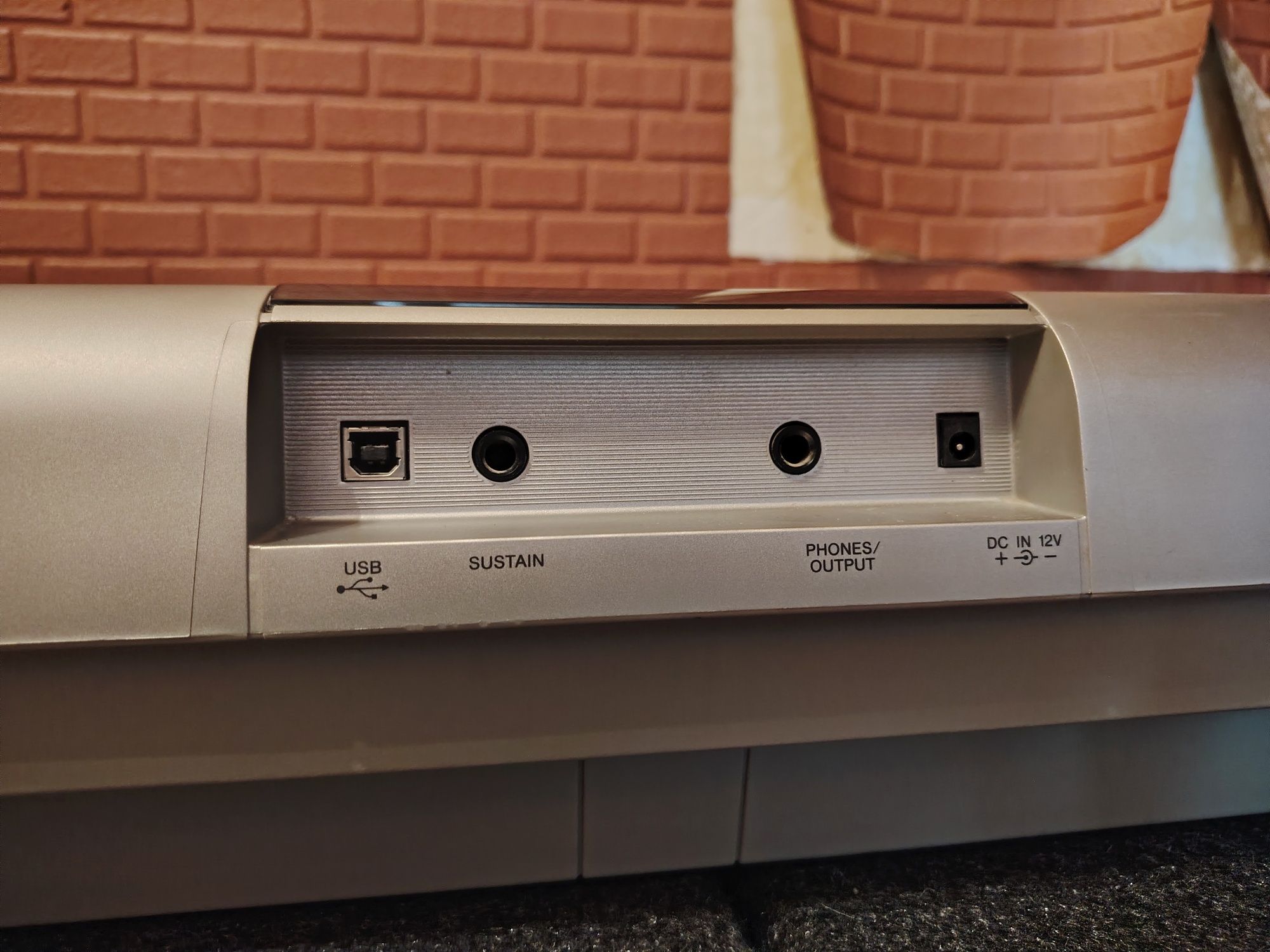 Yamaha PSR-295 Sotiladi
