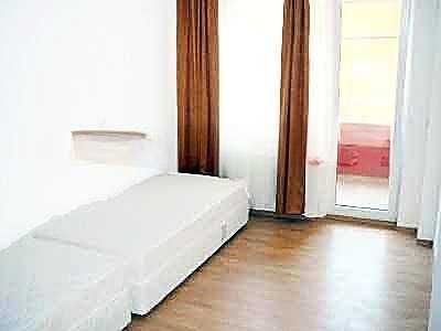 Дава се под наем Двустаен апартамент в София, Център - 75 кв.м за 525 € - Снимка #7