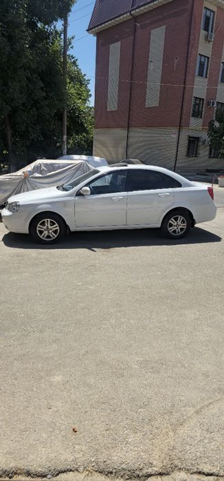 Chevrolet lasetti 1.8