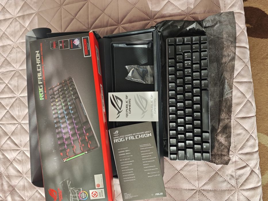 Геймърски клавиатури Asus ROG Azoth Keychron Endorfy Royal Kludge