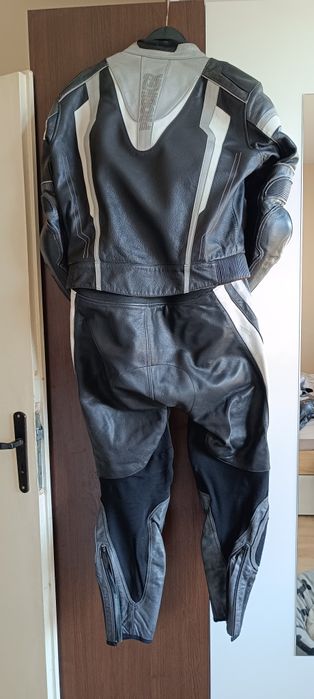 Мото екипи от две части и текстилни якета