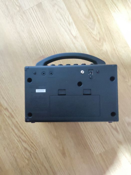 Vand amplificator Boss Katana Mini