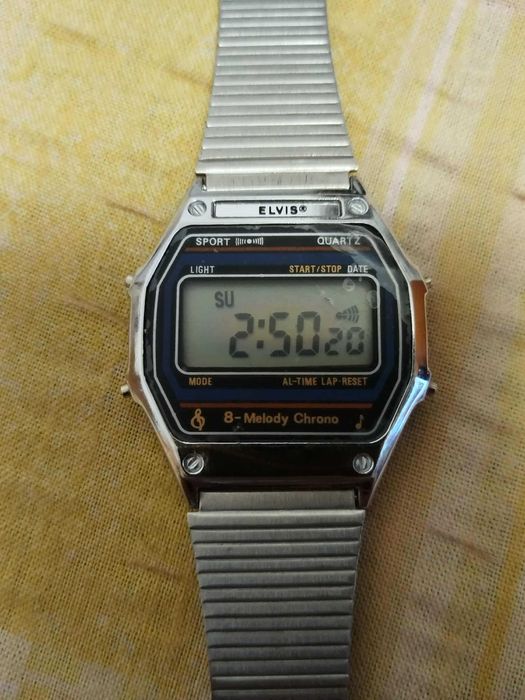 vand ceas cu 8 melodii Elvis