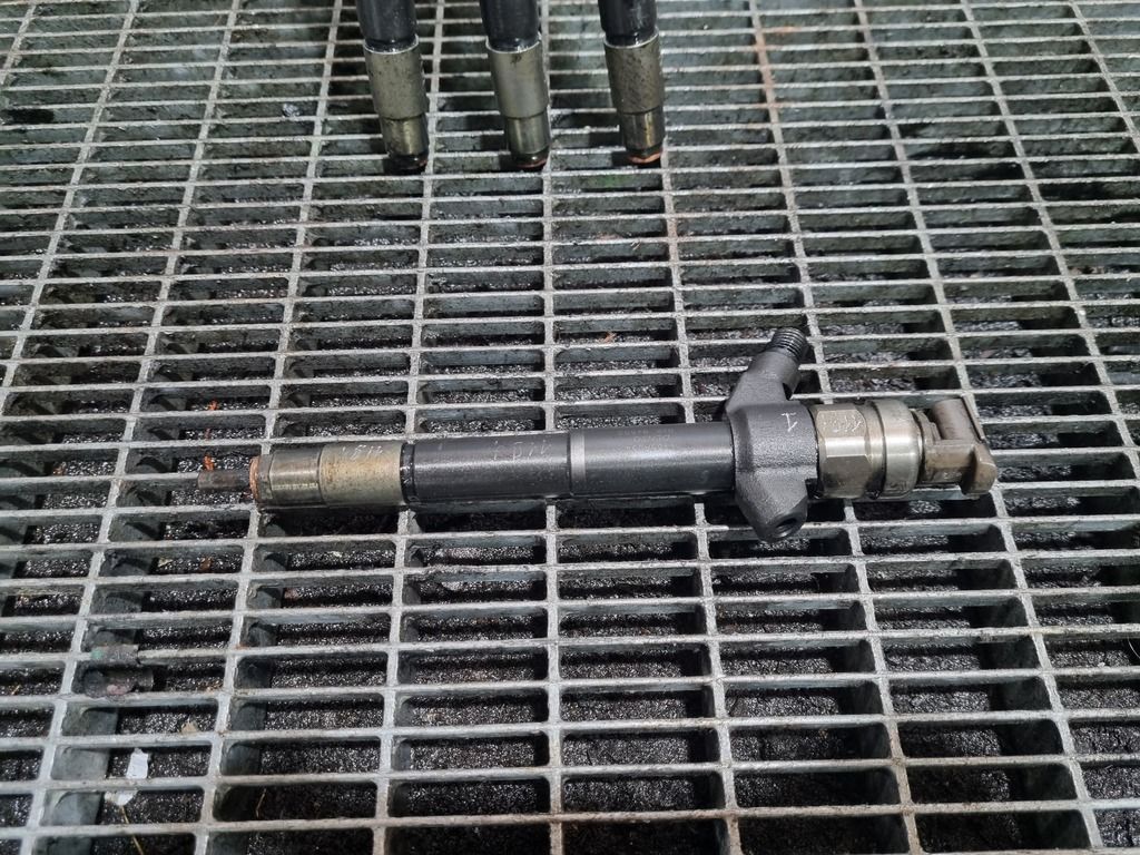 Injector Mitsubishi Shogun Pajero 3.2 D 2006 - 2011 190CP 4M41 Euro4 (1191) 1465A054