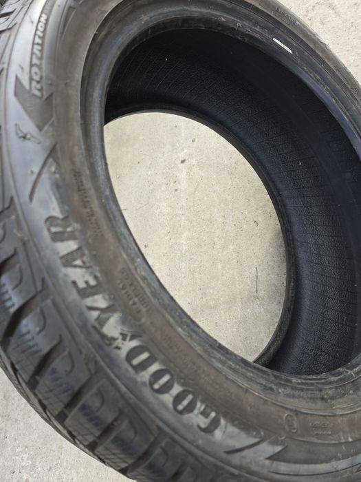 Anvelope de iarna 225-50r17 Goodyear