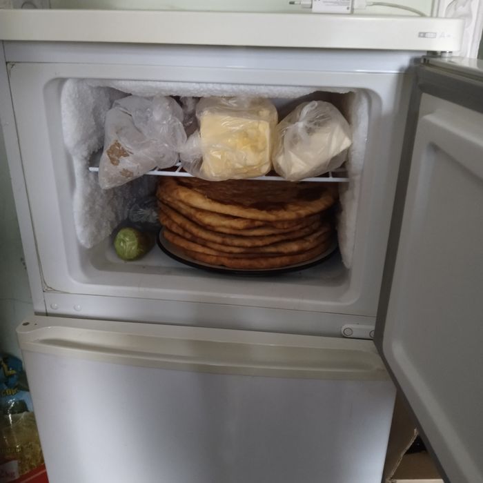 Артел холодильник сатылады