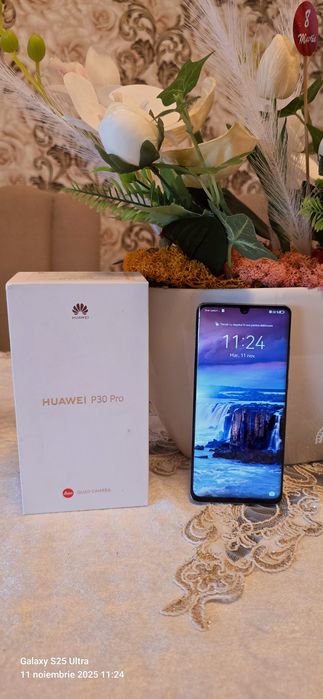 Huawei p30 pro cu Google zoom optic 5 x este cel mai reușit telefon