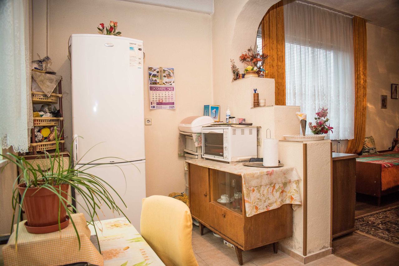 Продава се Къща в Павел баня - 260 кв.м за 481 €/кв.м - Снимка #2