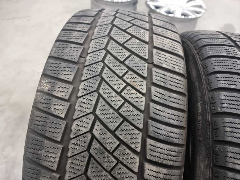 2 Anvelope IARNA 245.45.18 'Continental' Runflat ; stare foarte buna