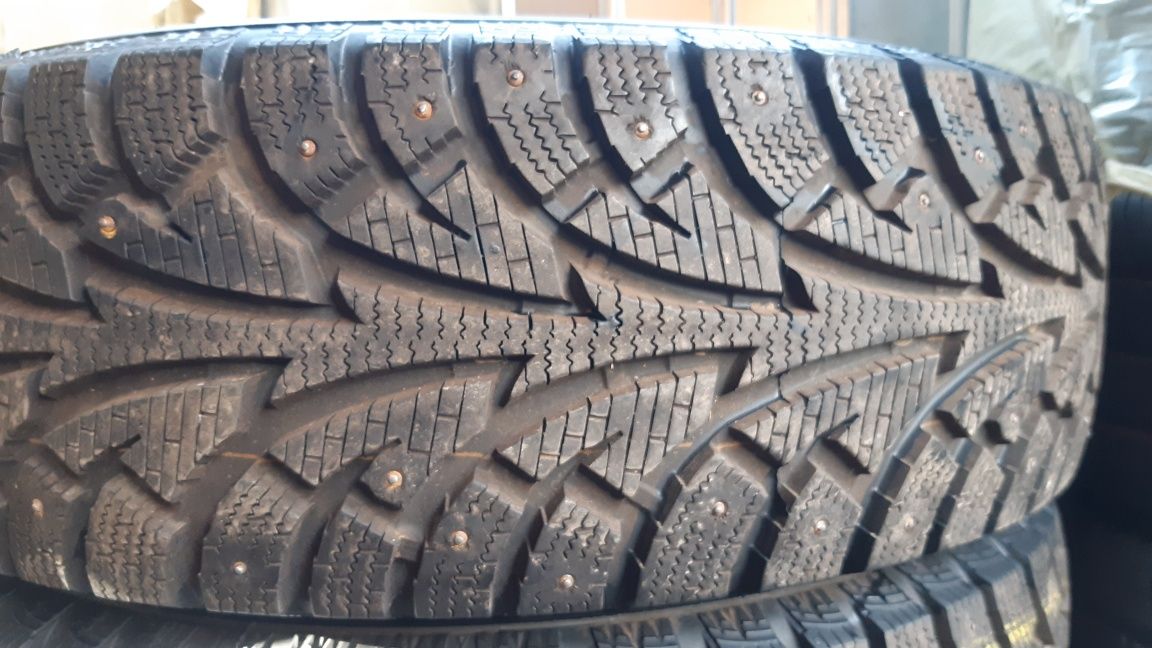 2 anvelope 225/75r15 dot 2021 Hankook preț 220 lei bucata