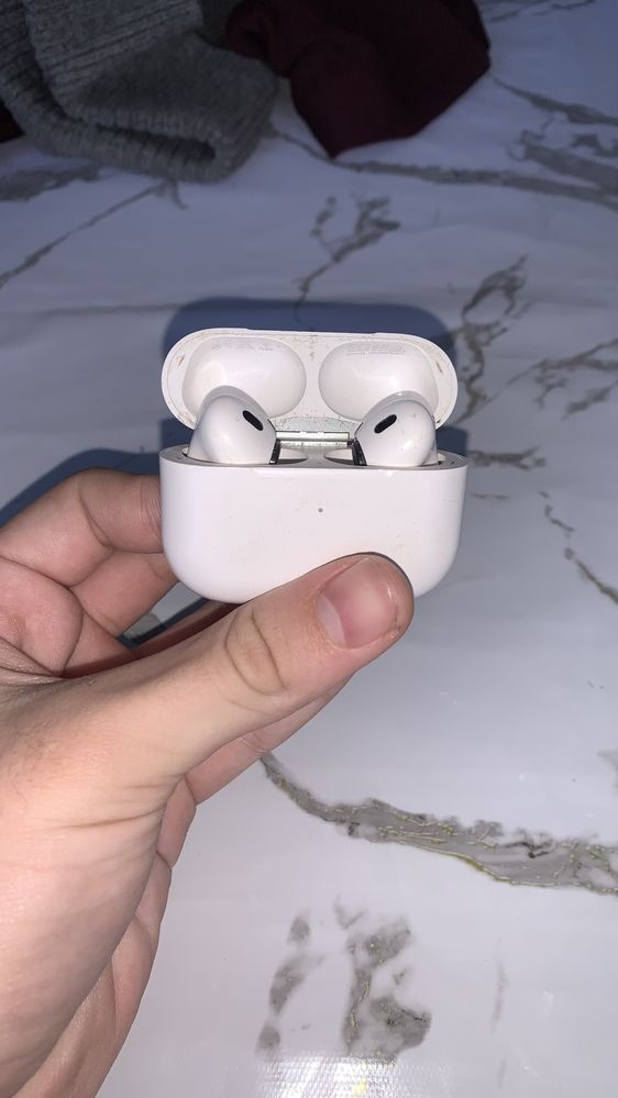 AirPods2 with , 100%Original