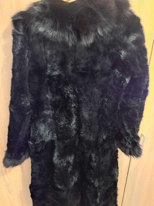 Черно палто от лисица М , Л