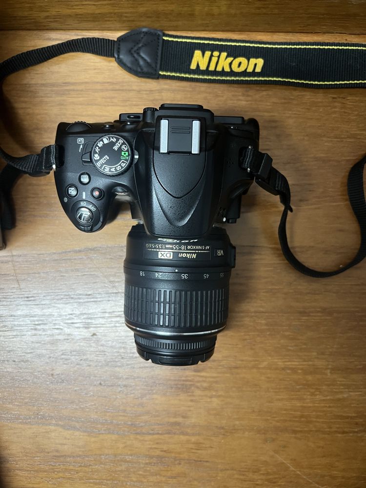 Nikon D5100 18-55mm комплект