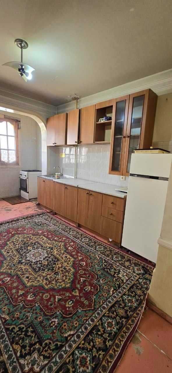 2 хонали квартира сотилади Чилонзор Алгоритм  60м2