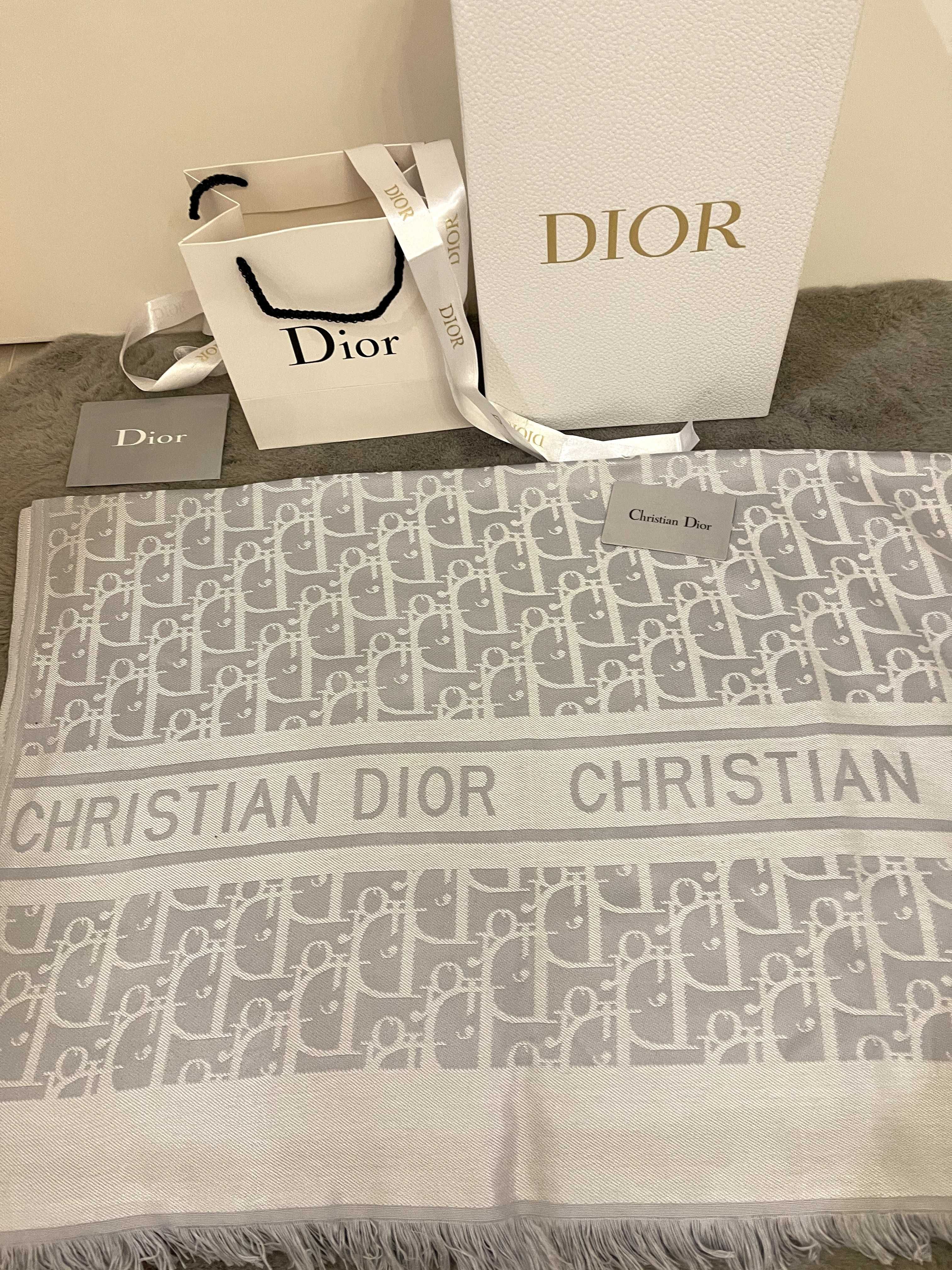 Eșarfă Christian Dior Paris