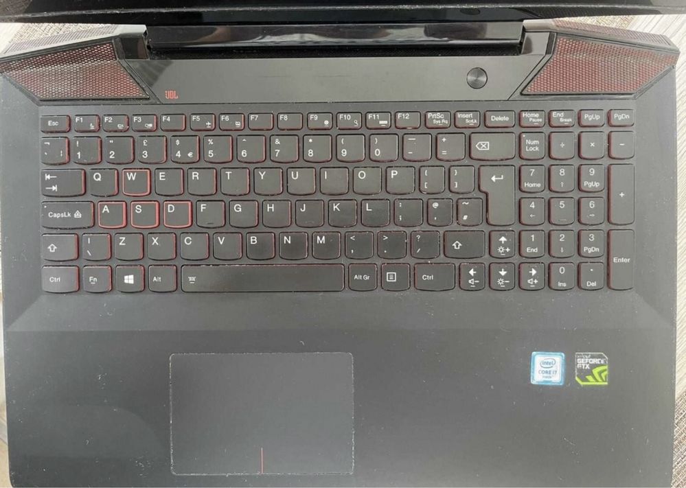 Vand/schimb laptop lenovo ideapad y700 URGENT