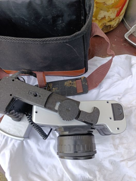 Aparat foto camera cu film