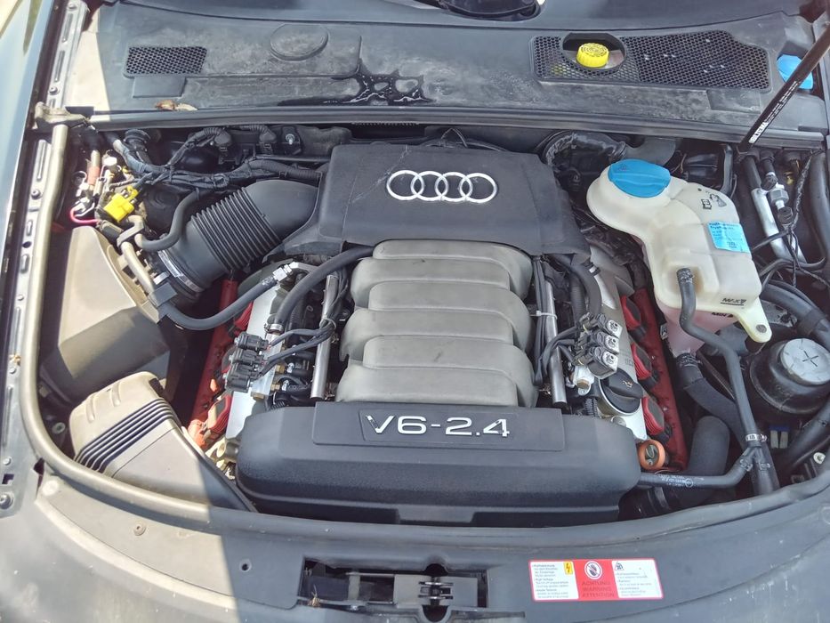 Vând Audi a 6 c 6