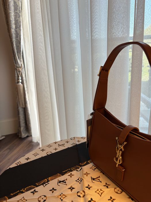 Чанта Saint Laurent