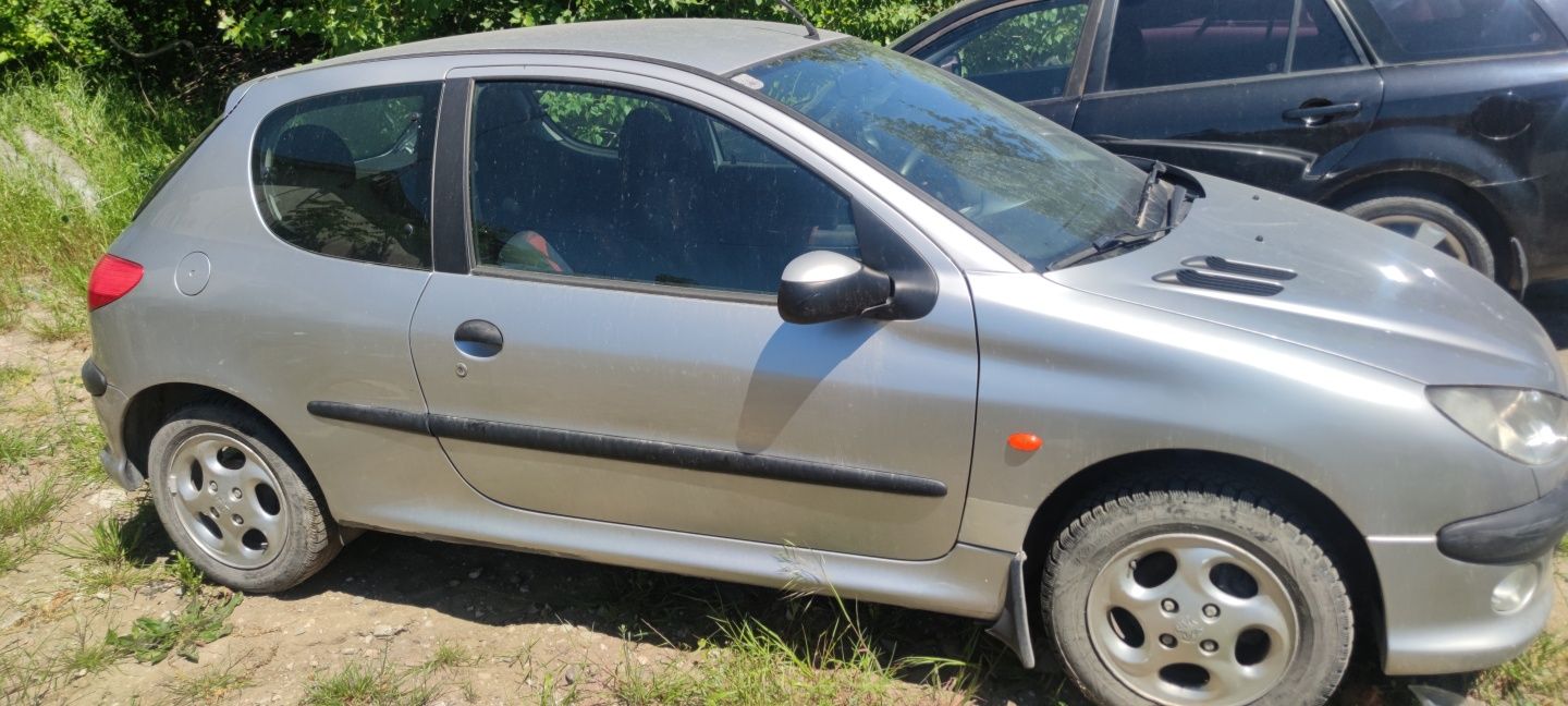 На части Peugeot 206 / Пежо 206 1.4 75 к.с.