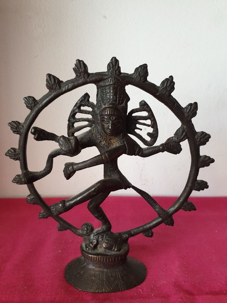 Vând statuetă bronz Shiva Nataraja