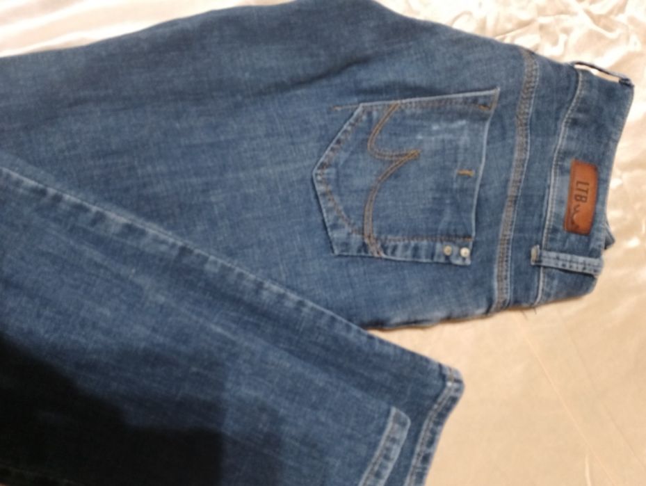 Blugi de dama stare bună