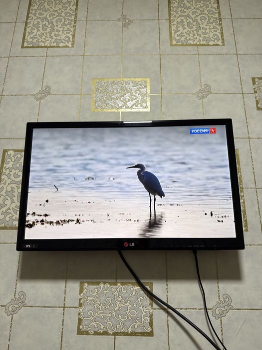 Lg 24. Лед екран