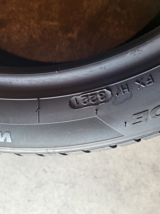 4 anvelope 225 45 R 18 Hankook iarna