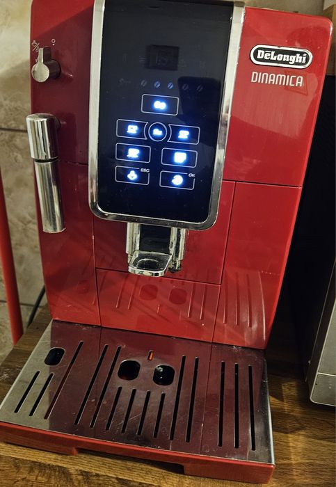 Aparat cafea DeLonghi Dinamica