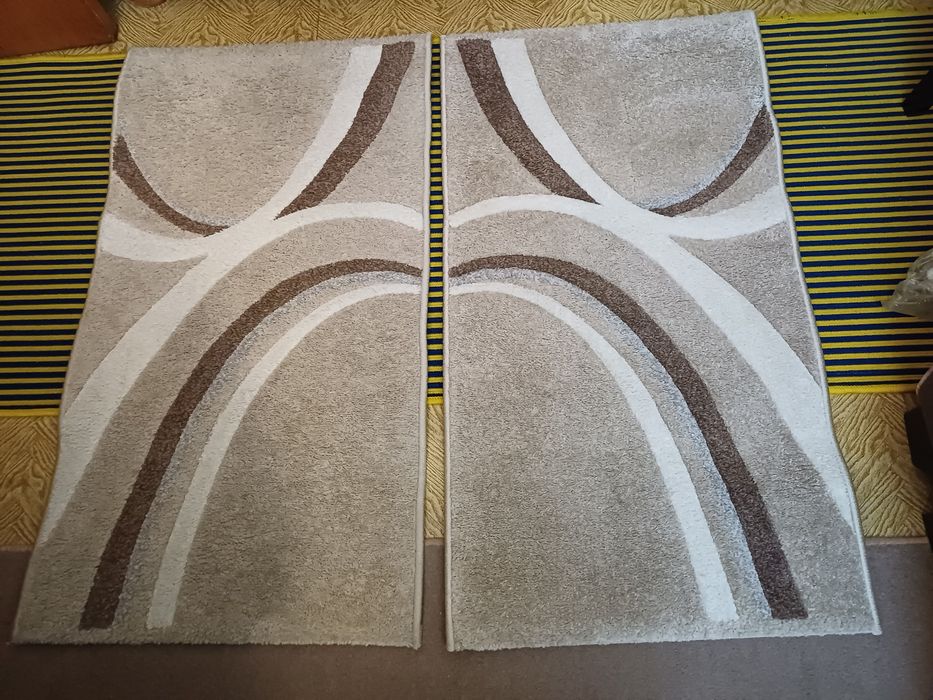 2 covoare  model modern ,60/110cm