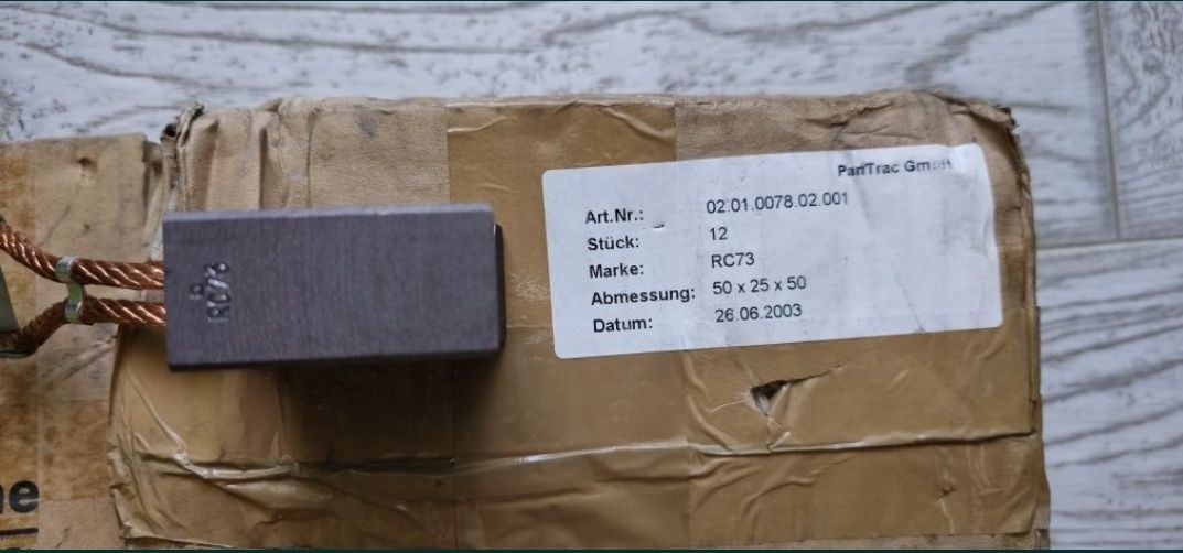 Perii carbon RC73 MK75 carbuni